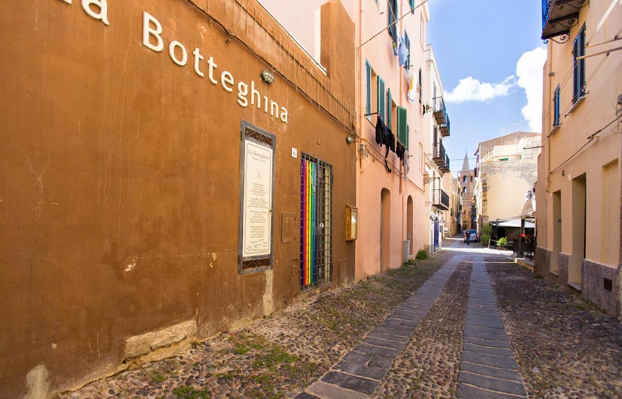 Alghero P.Umberto Old Town מראה חיצוני תמונה